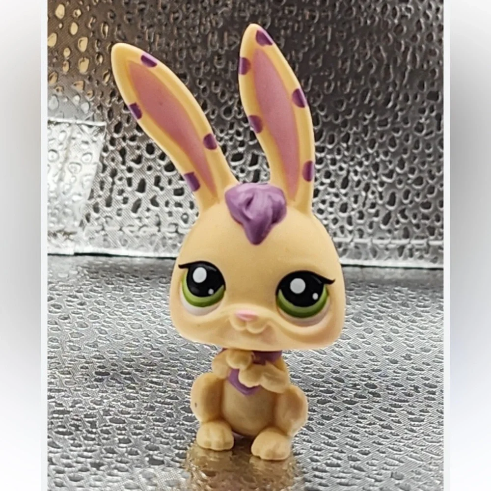 LPS # 1845 long warred bunny rabbit.